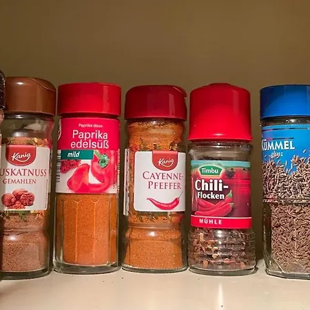 Urban - Ahorn -- Meersburg